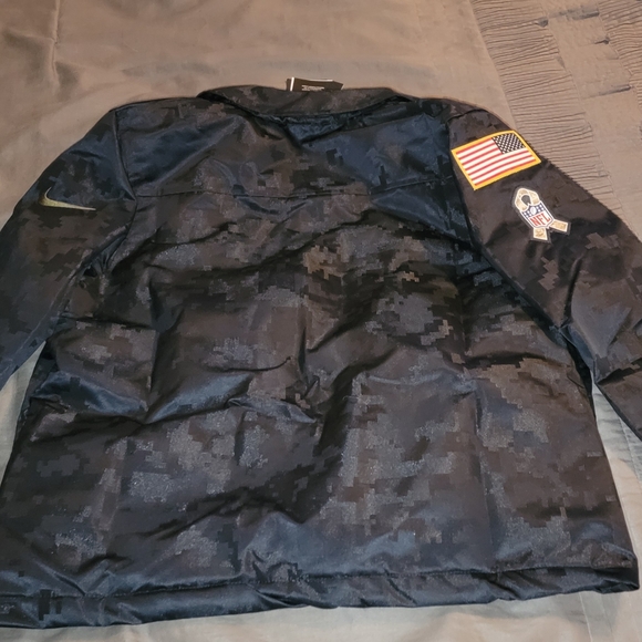 Women's Nike Camo Philadelphia Eagles 2020 Salute To Service Full-Snap Jacket - Picture 7 of 7